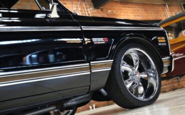 Chevrolet-C10-1971-Black-Black-32