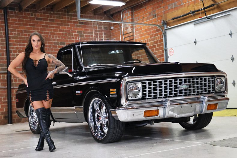 Chevrolet-C10-1971-Black-Black-38