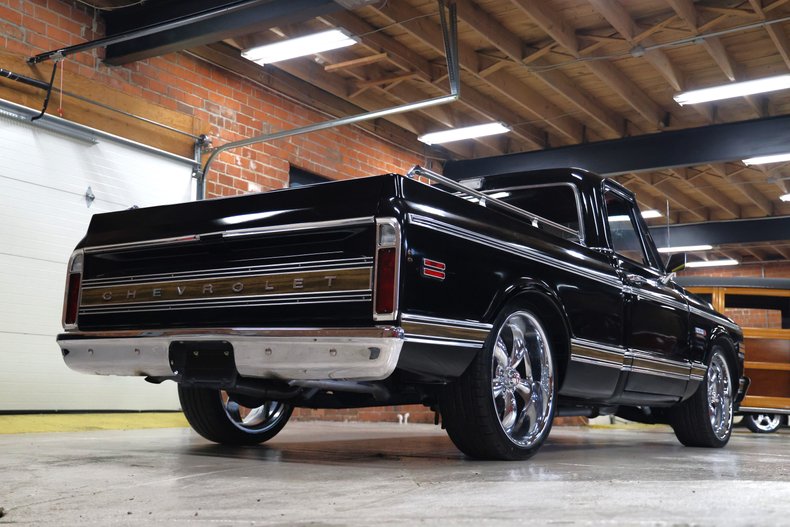 Chevrolet-C10-1971-Black-Black-40