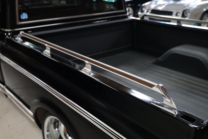 Chevrolet-C10-1971-Black-Black-49
