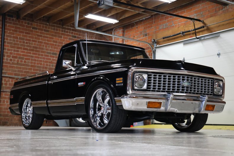 Chevrolet-C10-1971-Black-Black