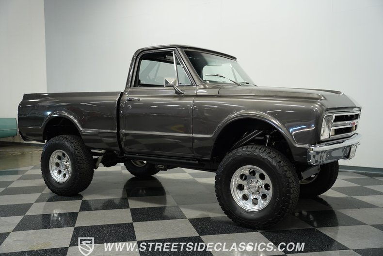 Chevrolet-C10-1971-Magnetic-Metallic-Black-12