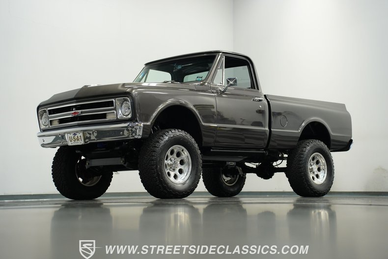 Chevrolet-C10-1971-Magnetic-Metallic-Black-17