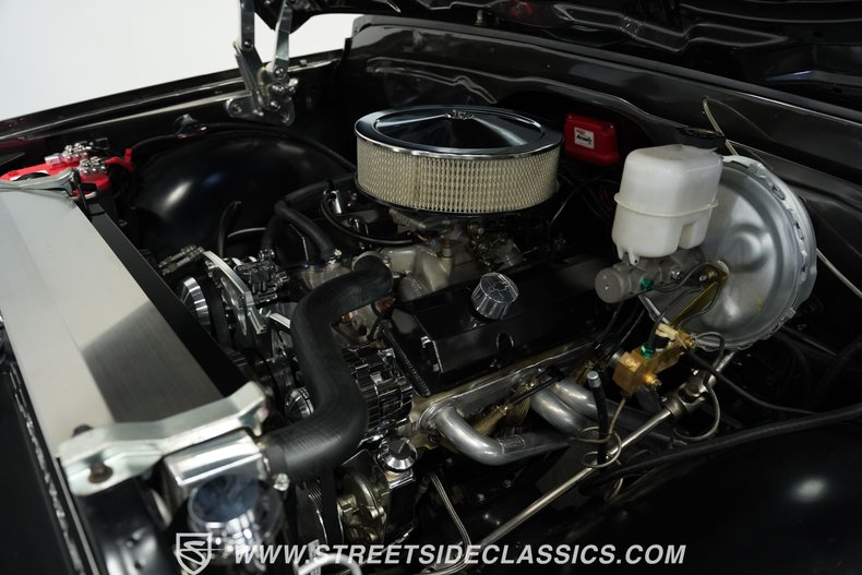 Chevrolet-C10-1971-Magnetic-Metallic-Black-29