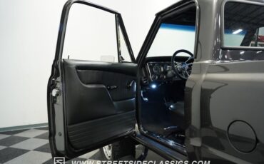 Chevrolet-C10-1971-Magnetic-Metallic-Black-32