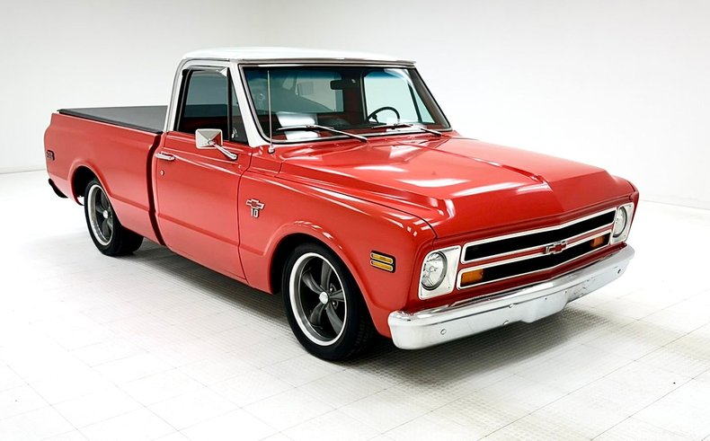 Chevrolet-C10-1972-Bright-Red-Black-20