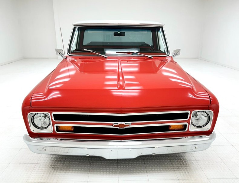 Chevrolet-C10-1972-Bright-Red-Black-21
