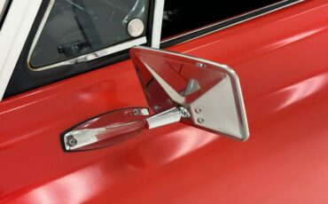 Chevrolet-C10-1972-Bright-Red-Black-28