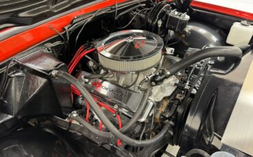 Chevrolet-C10-1972-Bright-Red-Black-34