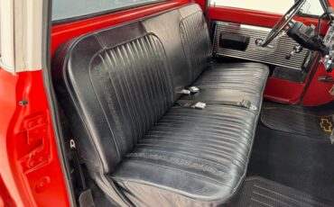 Chevrolet-C10-1972-Bright-Red-Black-46