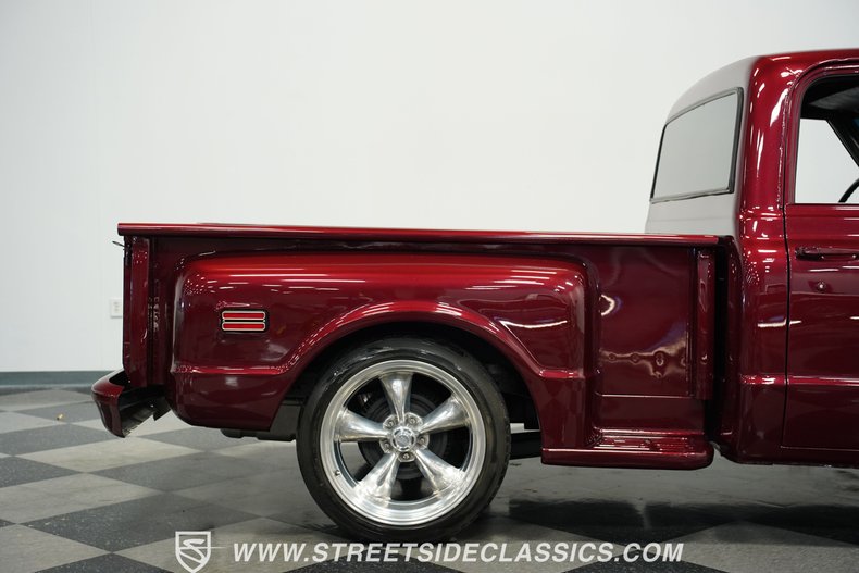 Chevrolet-C10-1972-Maroon-Black-26