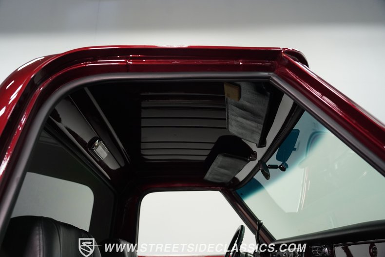 Chevrolet-C10-1972-Maroon-Black-44