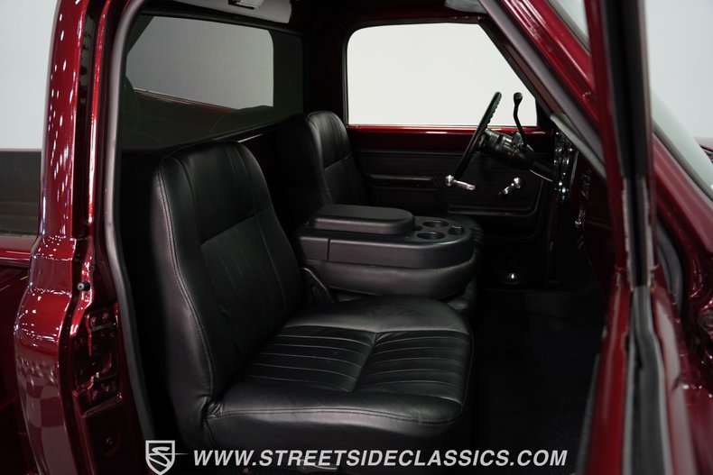 Chevrolet-C10-1972-Maroon-Black-45