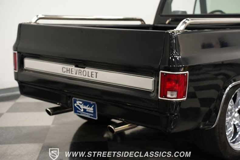 Chevrolet-C10-1978-Black-Green-34