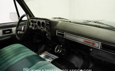 Chevrolet-C10-1978-Black-Green-48