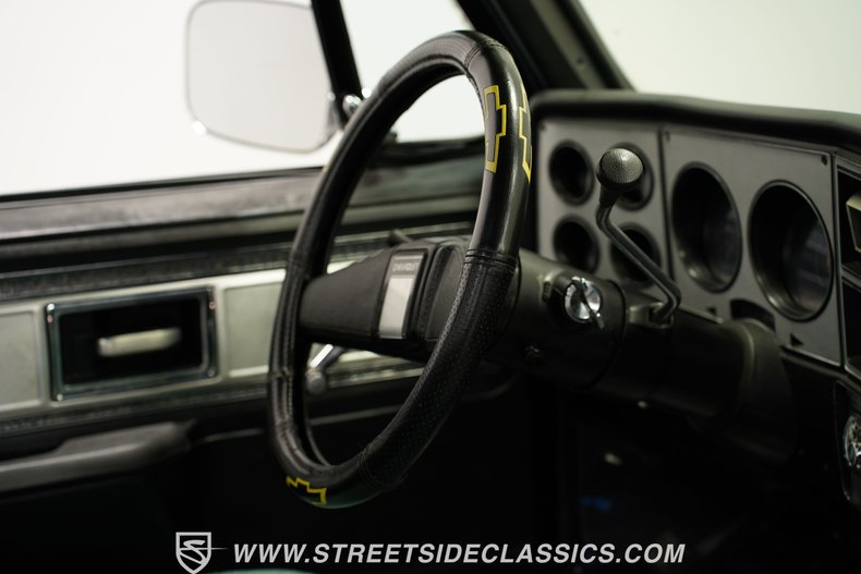 Chevrolet-C10-1978-Black-Green-49