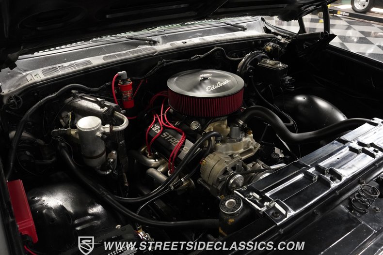 Chevrolet-C10-1978-Black-Green-7