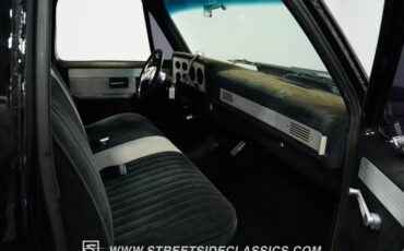 Chevrolet-C10-1984-Black-Black-1