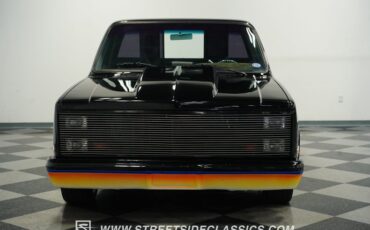 Chevrolet-C10-1984-Black-Black-22