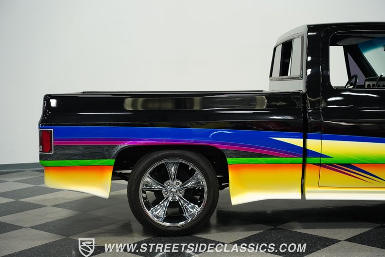Chevrolet-C10-1984-Black-Black-32