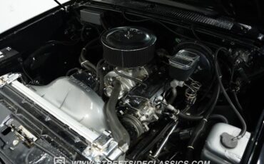 Chevrolet-C10-1984-Black-Black-35