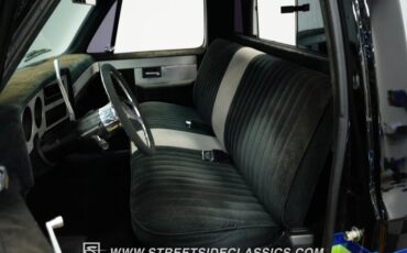 Chevrolet-C10-1984-Black-Black-41