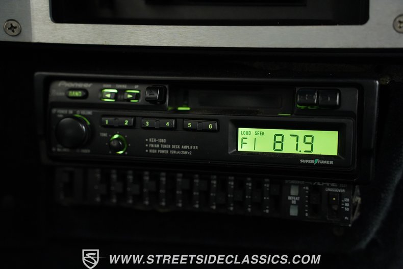 Chevrolet-C10-1984-Black-Black-47