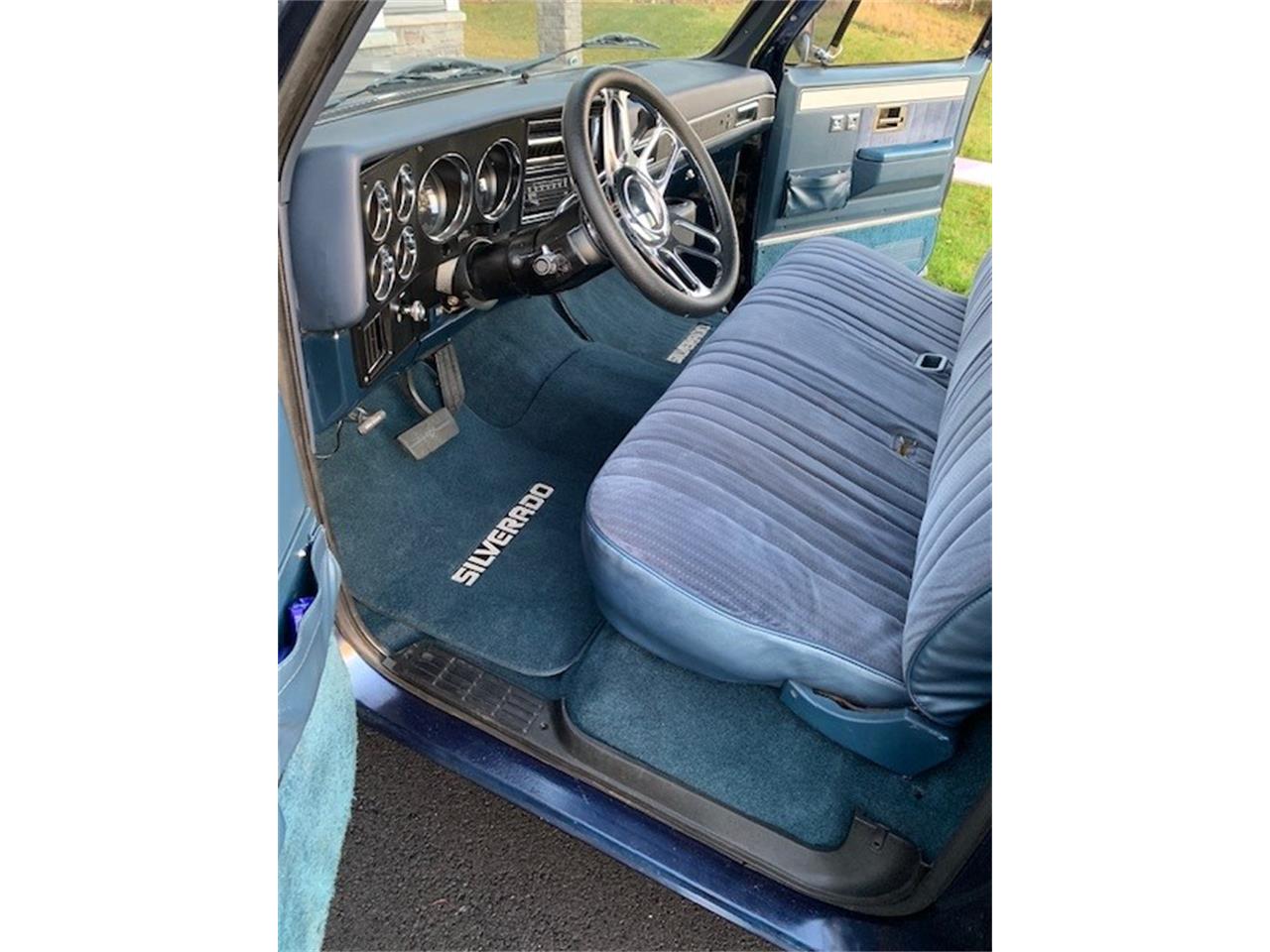 Chevrolet-C10-1984-Midnight-Blue-Blue-4