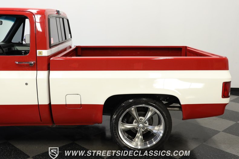 Chevrolet-C10-1986-Red-Black-21