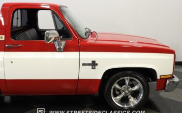 Chevrolet-C10-1986-Red-Black-26