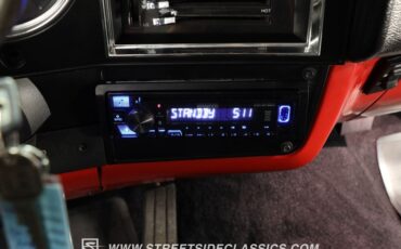 Chevrolet-C10-1986-Red-Black-36