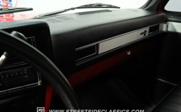 Chevrolet-C10-1986-Red-Black-37