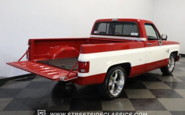 Chevrolet-C10-1986-Red-Black-44