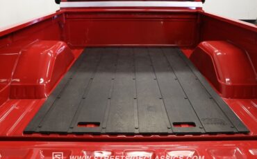 Chevrolet-C10-1986-Red-Black-46