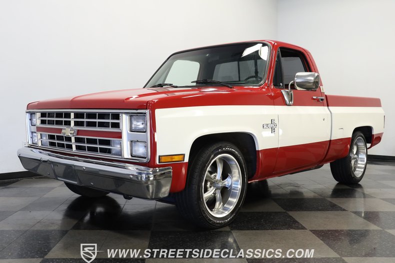 Chevrolet-C10-1986-Red-Black-48