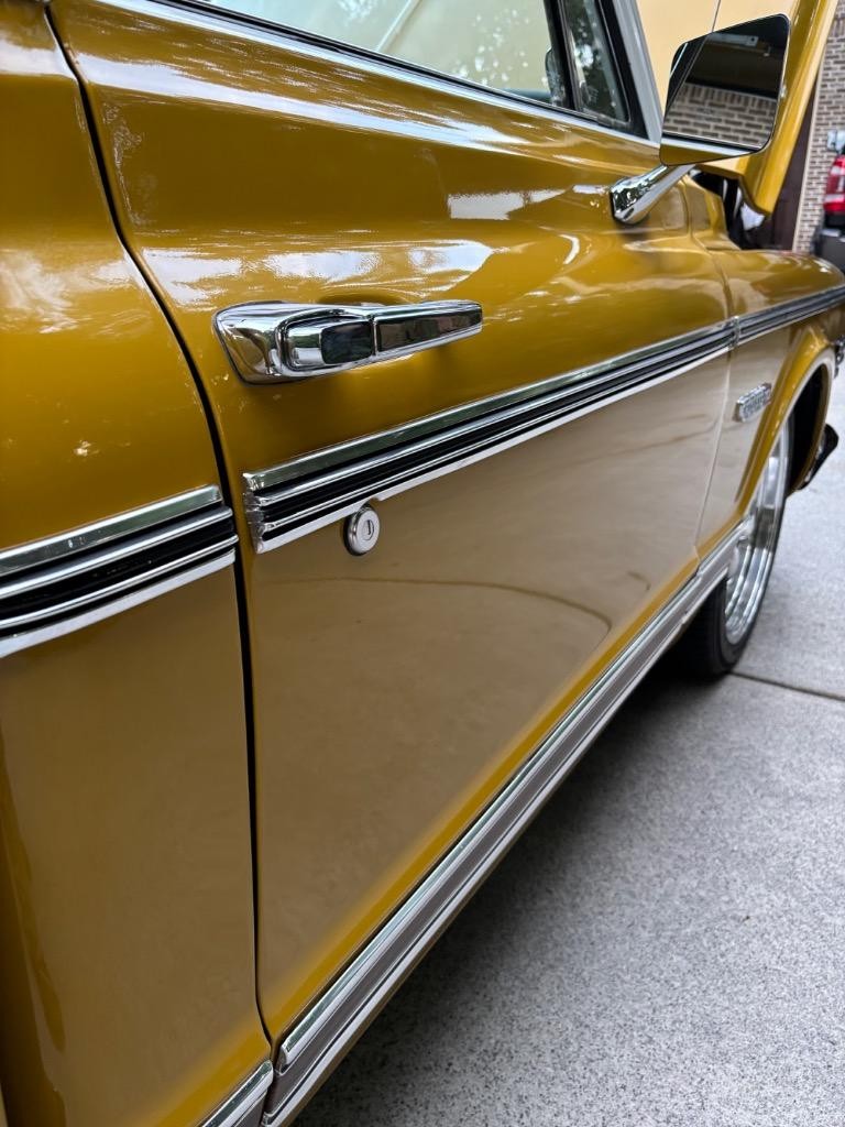 Chevrolet-C10-350350brand-new-vintage-AC-20-Americans-1972-Swb-26