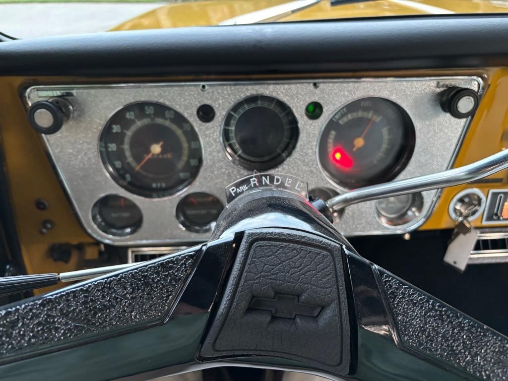 Chevrolet-C10-350350brand-new-vintage-AC-20-Americans-1972-Swb-3
