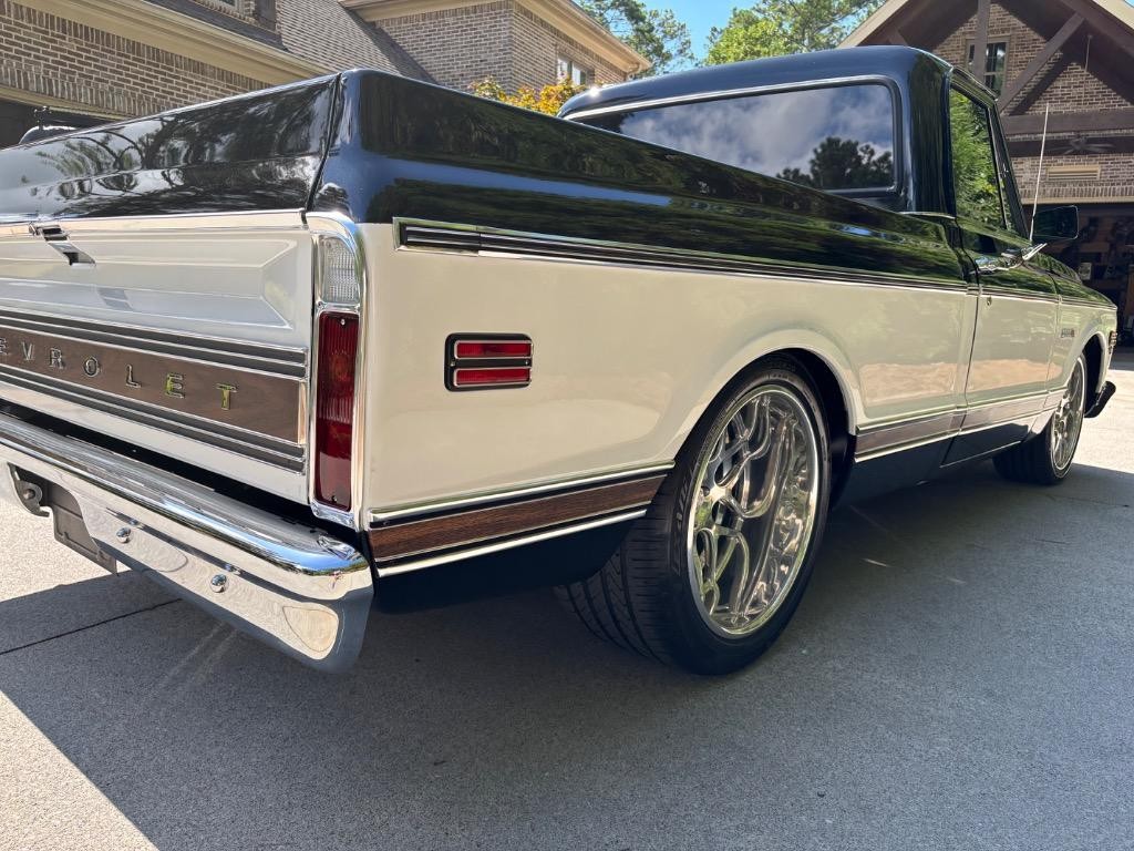 Chevrolet-C10-Built-6.0-LS-4l80-slick-as-youll-find-Resto-1972-4