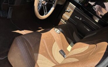 Chevrolet-C10-Built-6.0-LS-4l80-slick-as-youll-find-Resto-1972-5