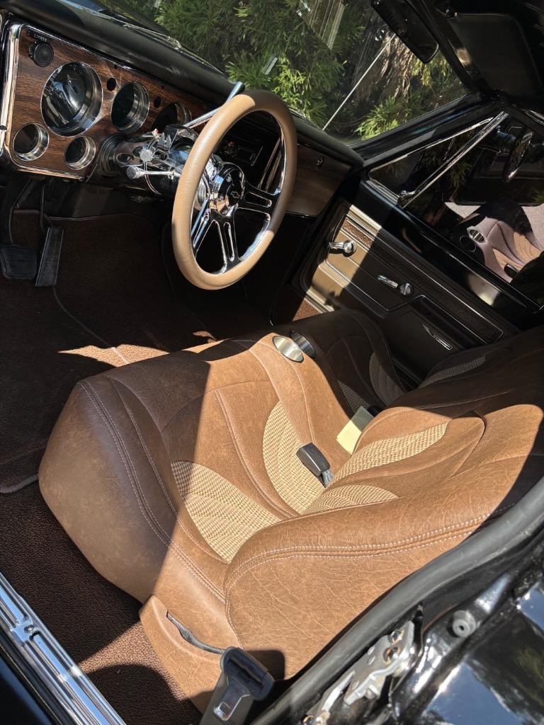 Chevrolet-C10-Built-6.0-LS-4l80-slick-as-youll-find-Resto-1972-5