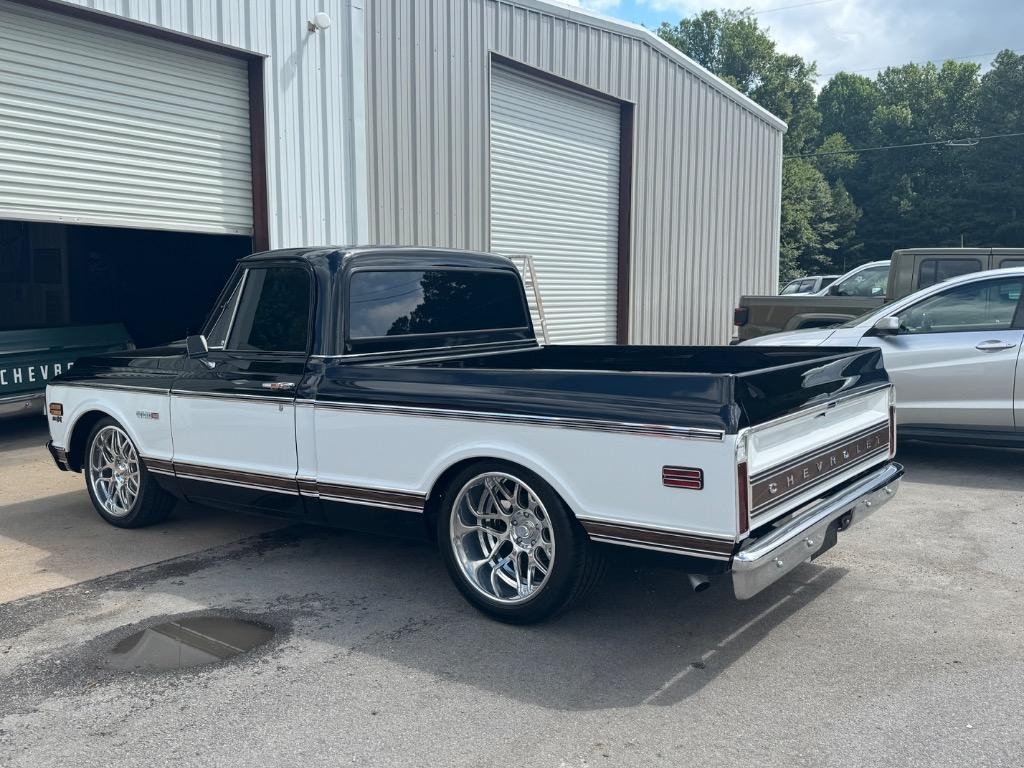 Chevrolet-C10-Built-6.0-LS-4l80-slick-as-youll-find-Resto-1972