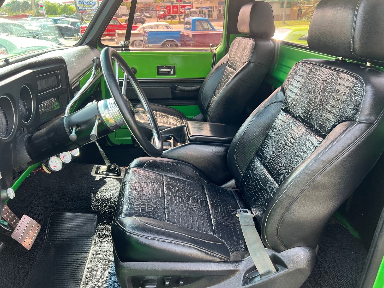 Chevrolet-C10K10-1973-11