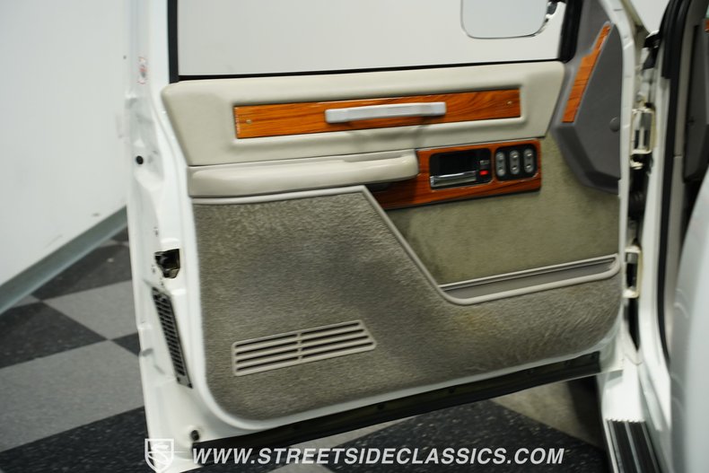 Chevrolet-C1500-1994-Summit-White-Gray-32