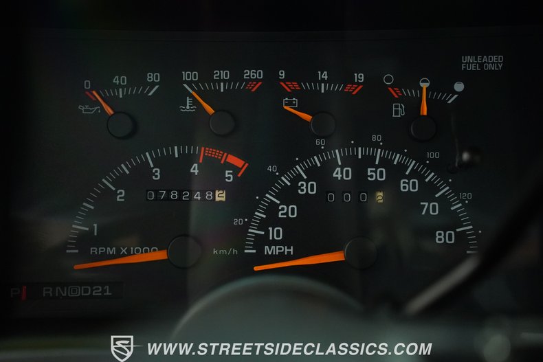 Chevrolet-C1500-1994-Summit-White-Gray-35
