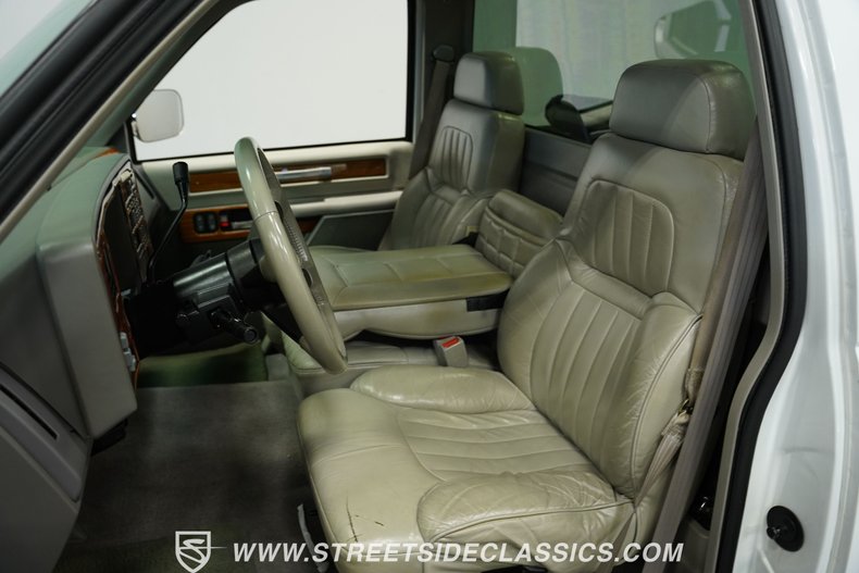 Chevrolet-C1500-1994-Summit-White-Gray-40