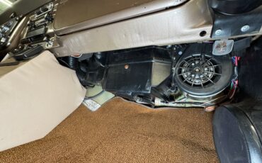 Chevrolet-C20-1972-Burnished-Gold-Tan-12