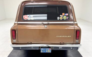 Chevrolet-C20-1972-Burnished-Gold-Tan-2