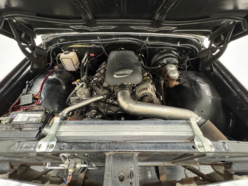 Chevrolet-C20-1972-Burnished-Gold-Tan-24