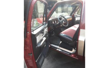 Chevrolet-C20-1978-burgandymetallic-BlackBurgandy-9
