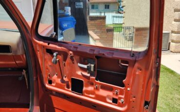 Chevrolet-C20-Pickup-1978-Standard-Cab-Pickup-11